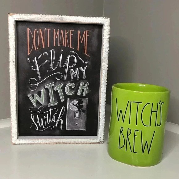 Rae Dunn Witch’s Brew Caramel Apple Scented Candle - Picture 1 of 7